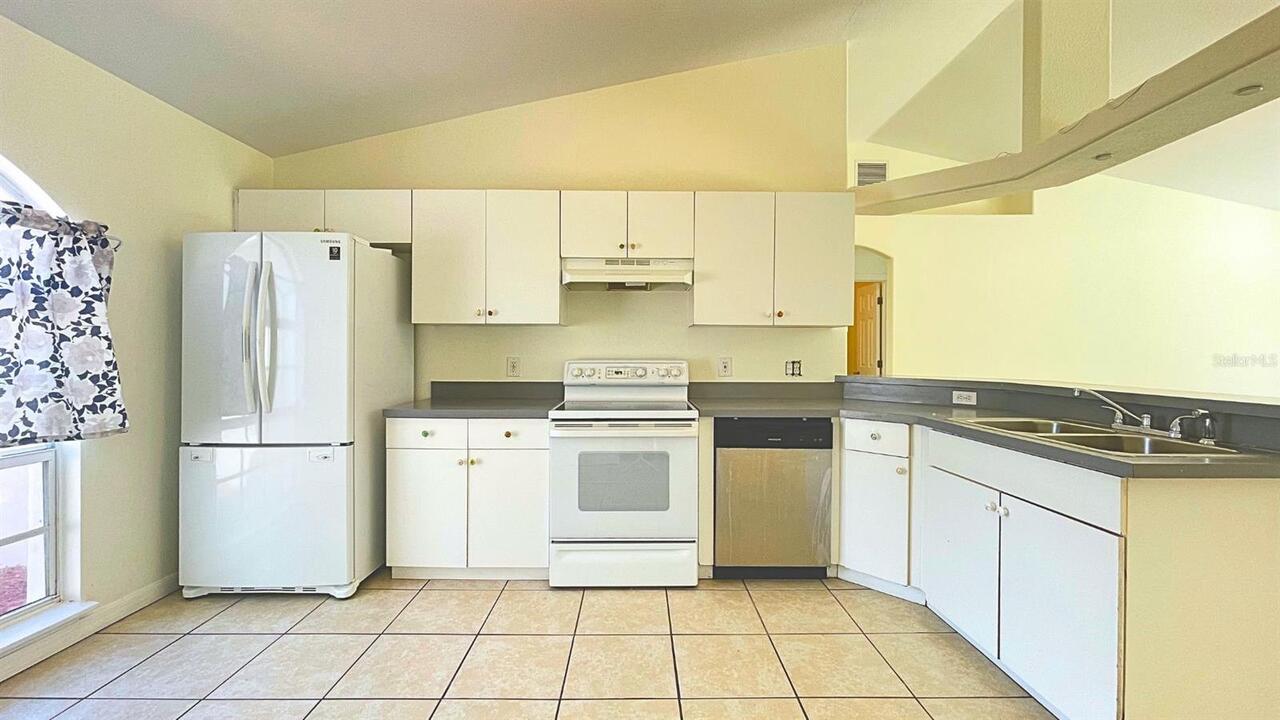 Listing Photo 13