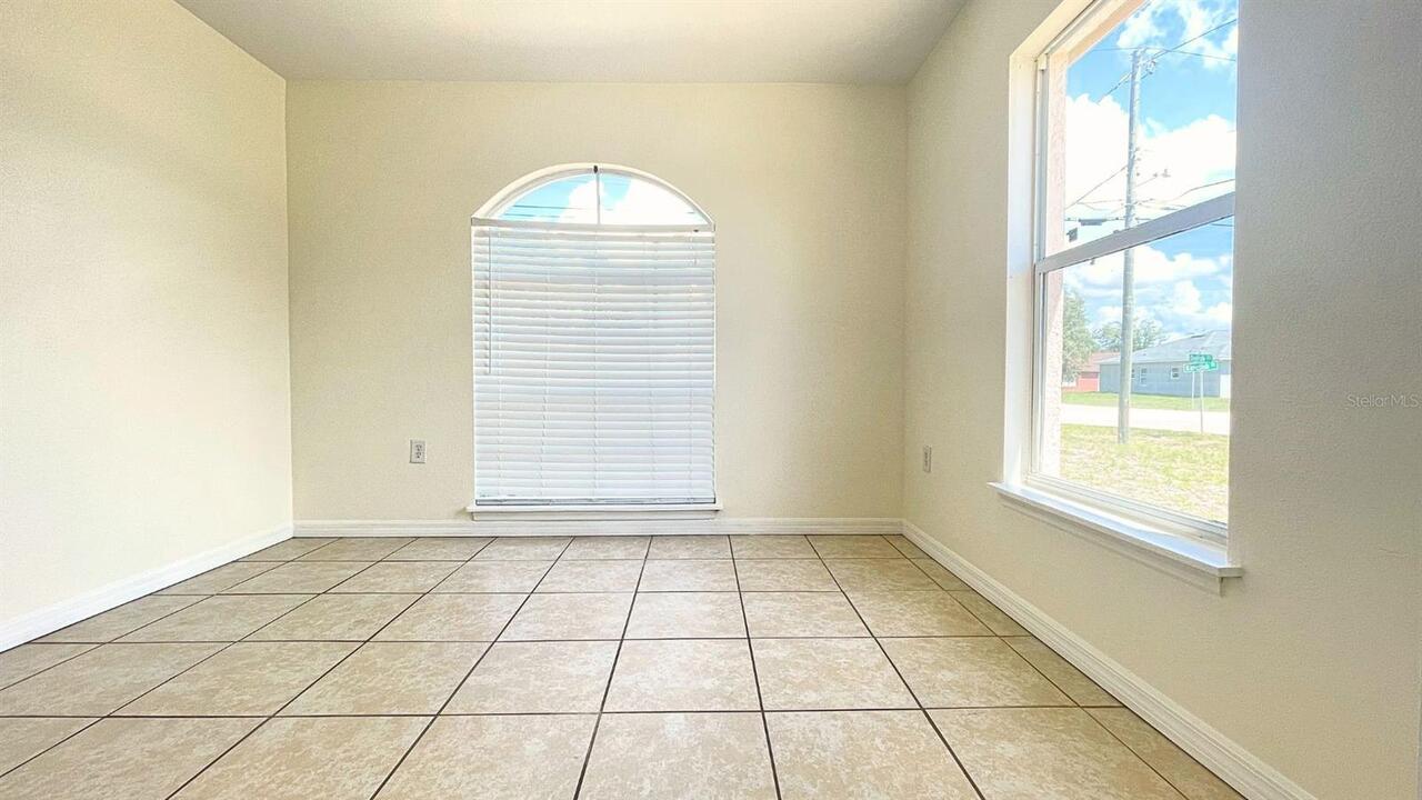Listing Photo 25