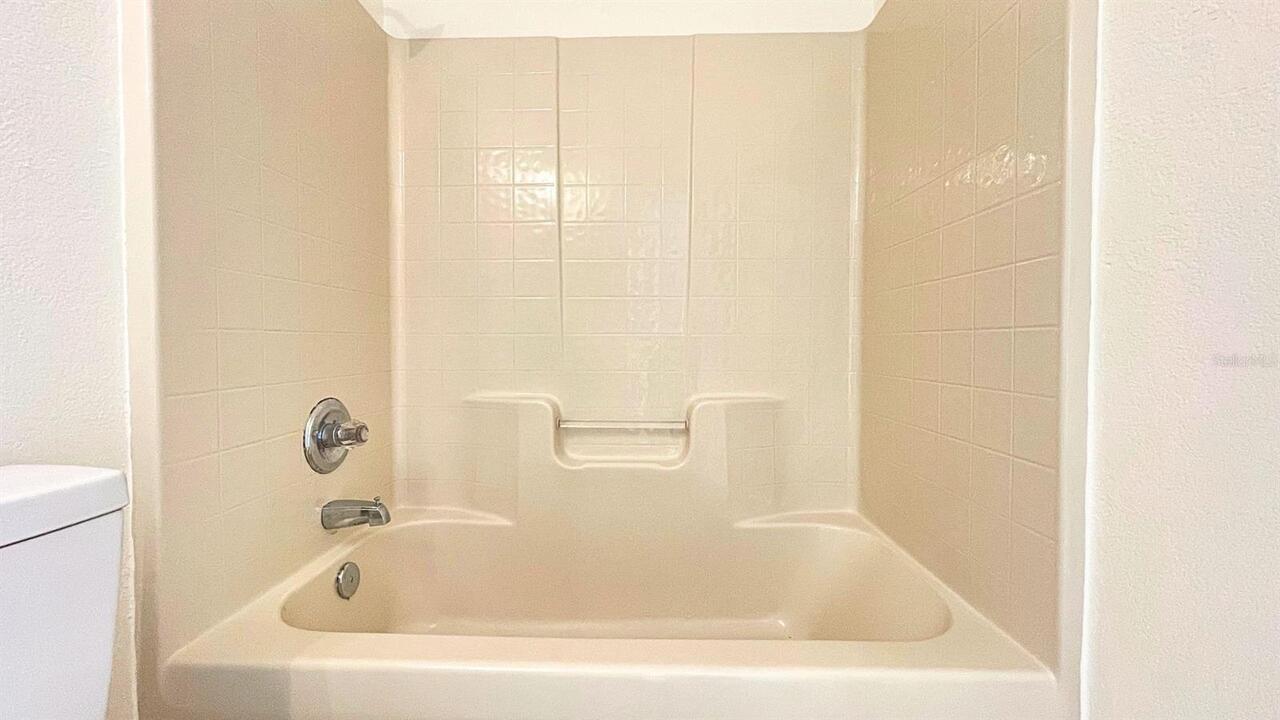 Listing Photo 28