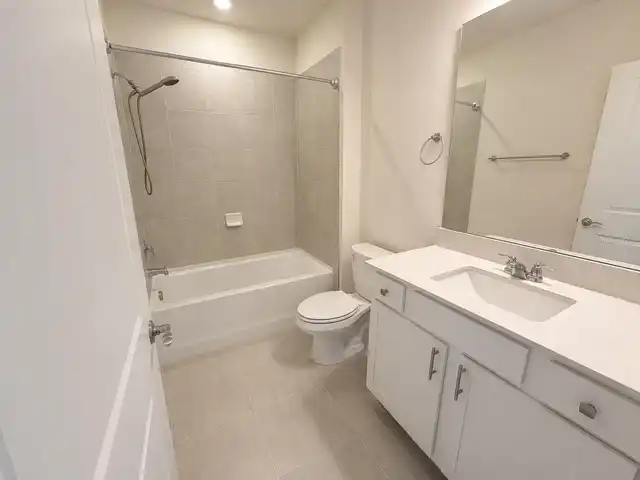 Listing Photo 7