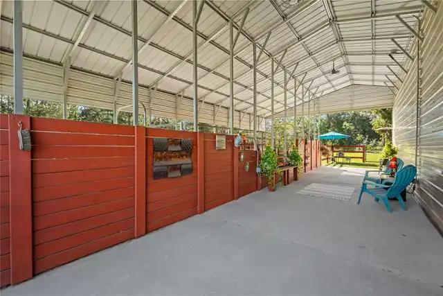 Listing Photo 37