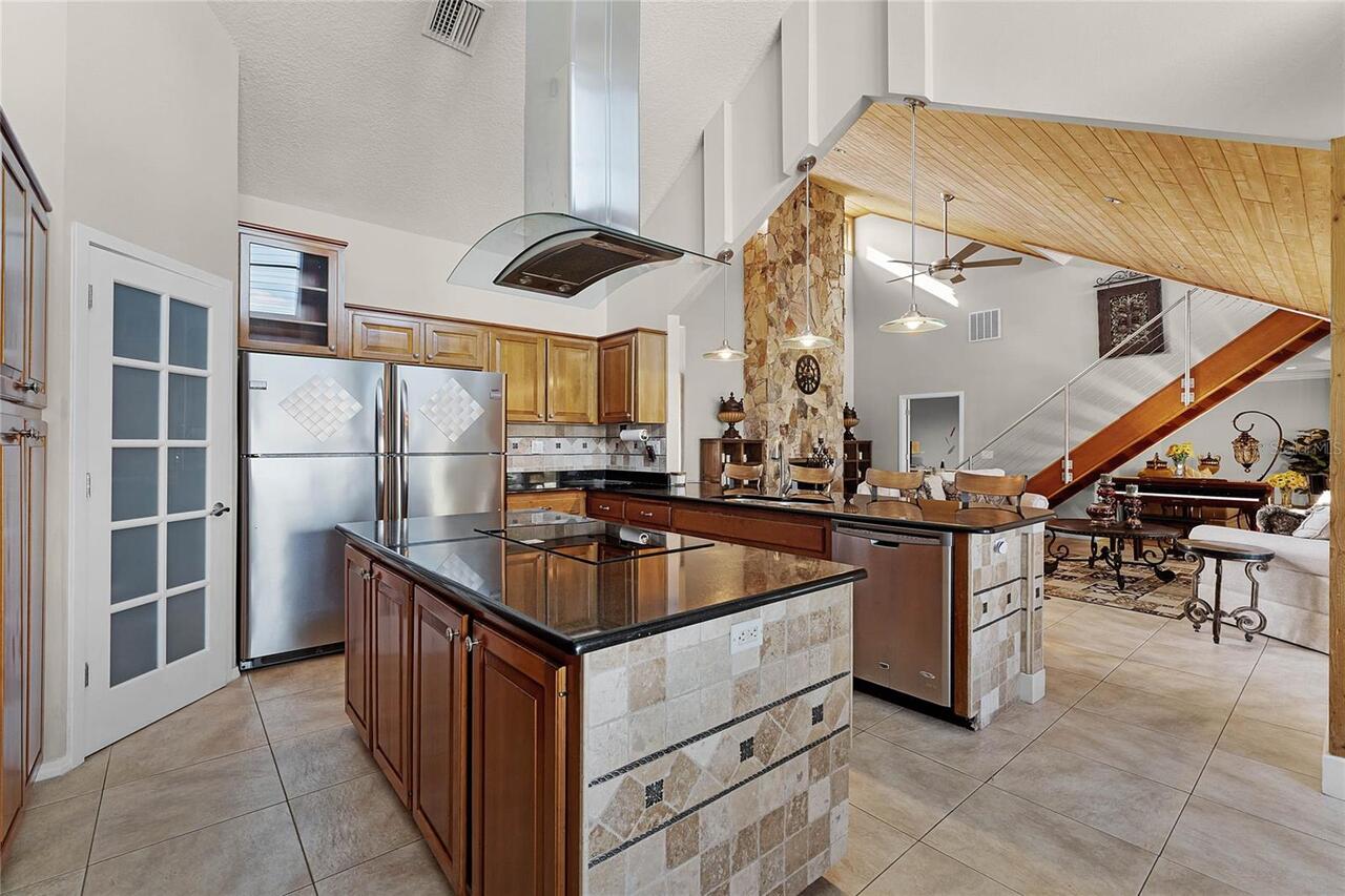 Listing Photo 18