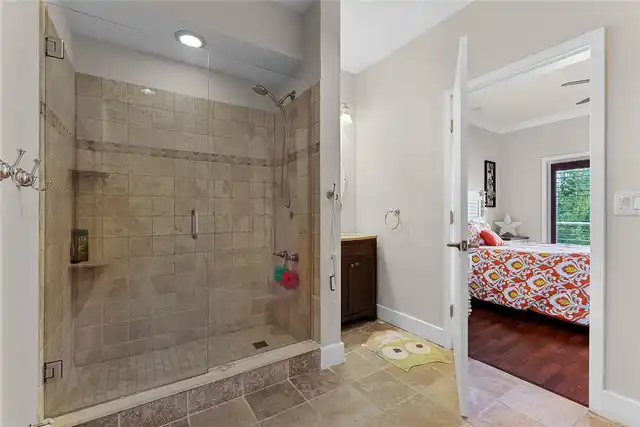 Listing Photo 28