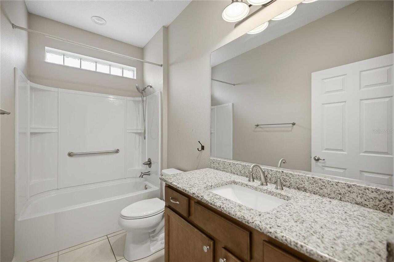 Listing Photo 7
