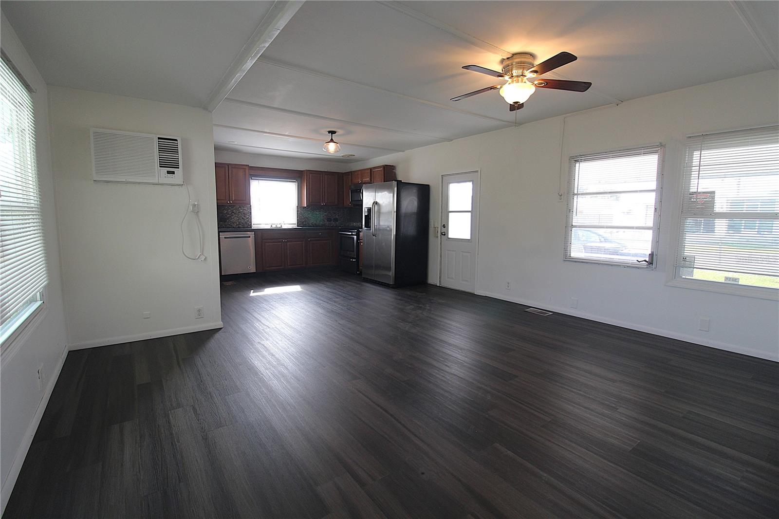 Listing Photo 7