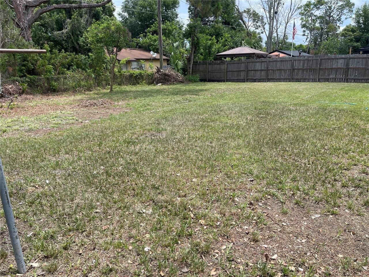 Listing Photo 8