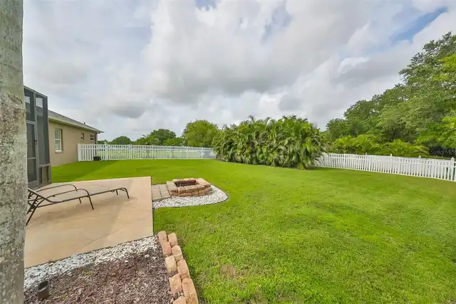 Listing Photo 29