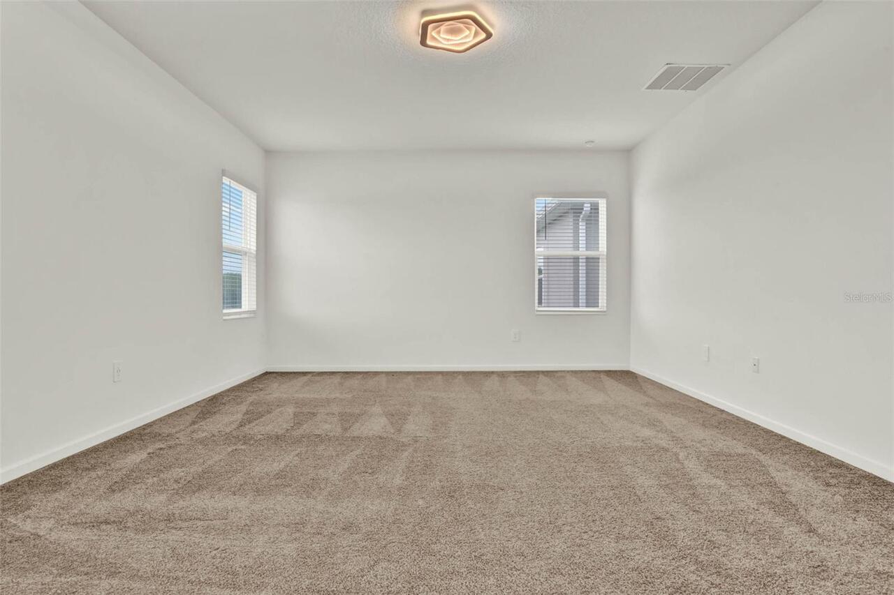 Listing Photo 33