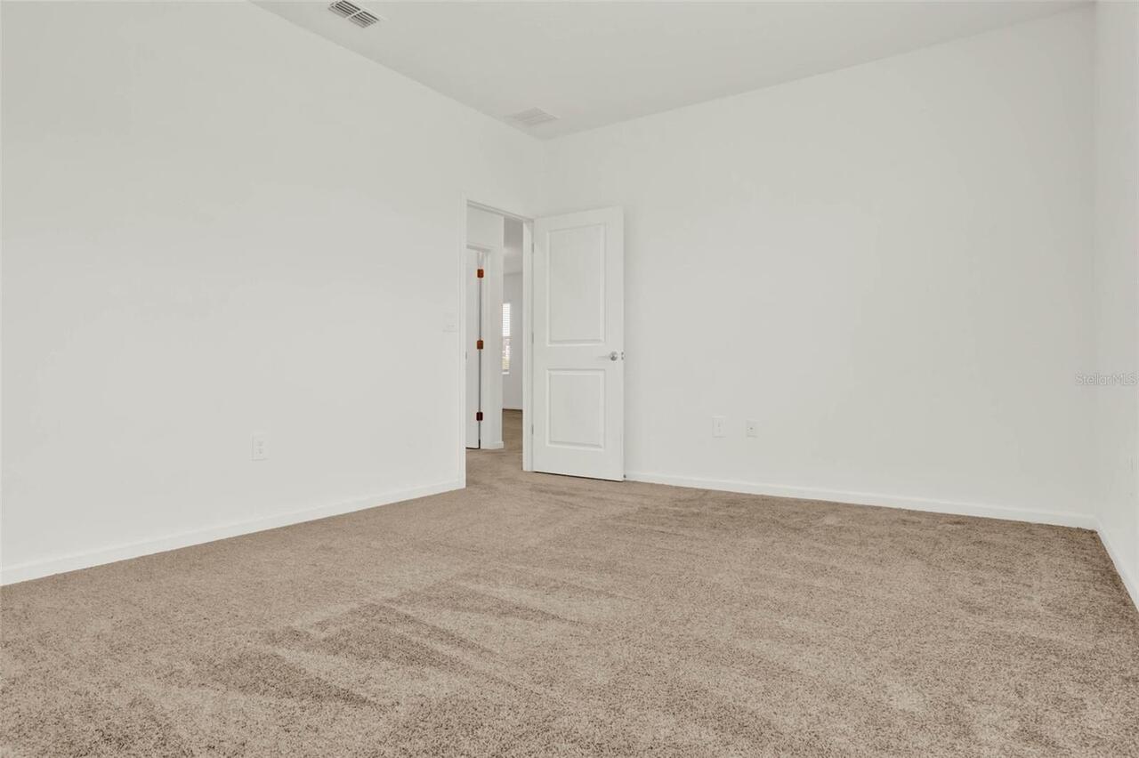 Listing Photo 38