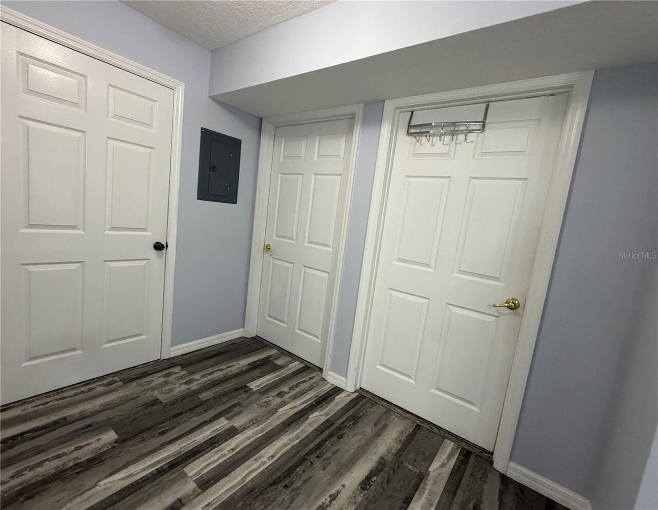 Listing Photo 11