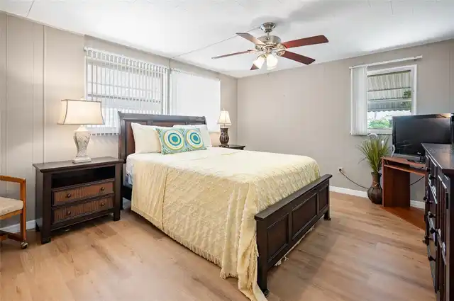 Listing Photo 19