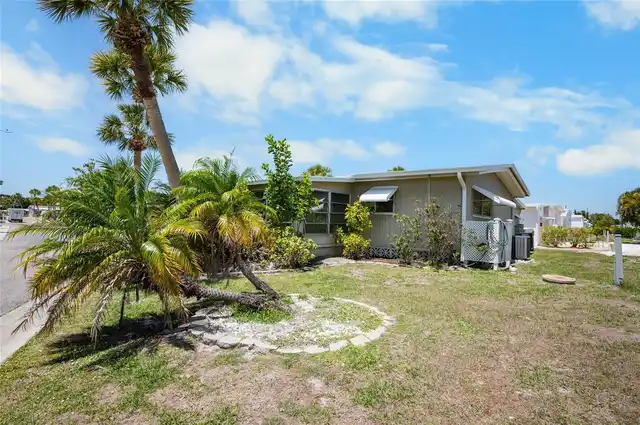 Listing Photo 32