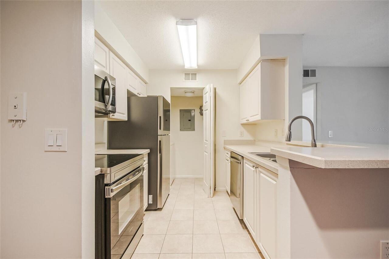 Listing Photo 10