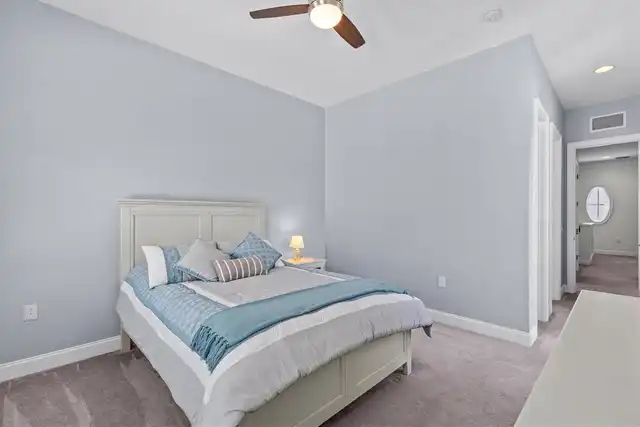 Listing Photo 43