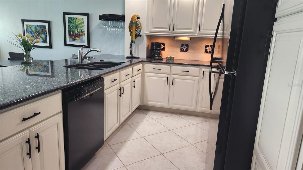 Listing Photo 8