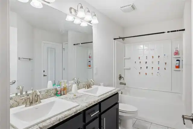 Listing Photo 19