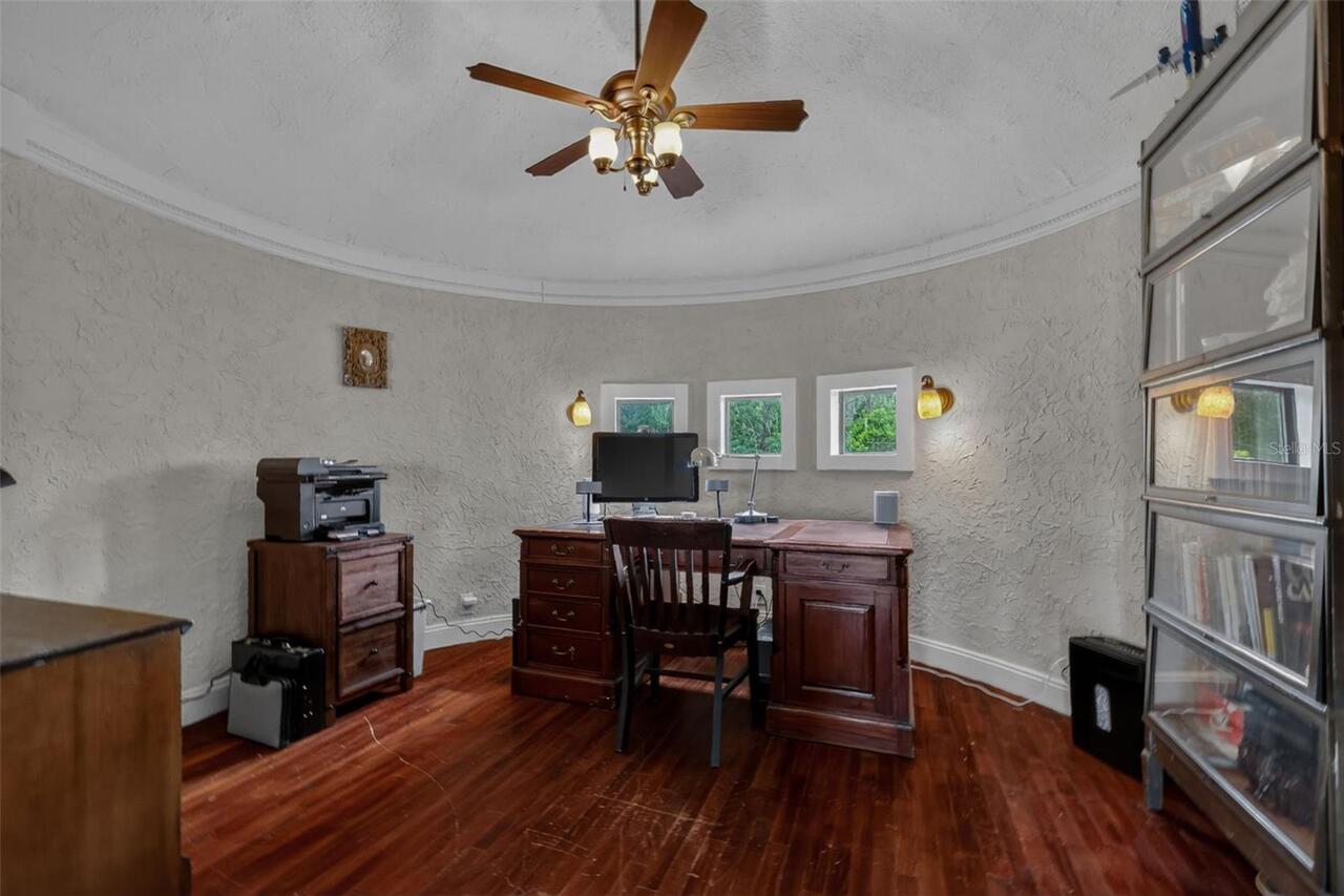 Listing Photo 37