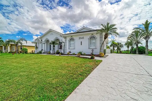 Listing Photo 7