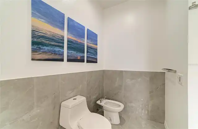 Listing Photo 37