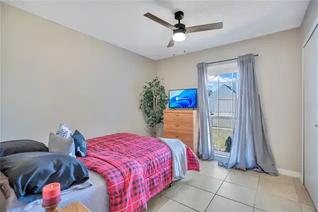 Listing Photo 16