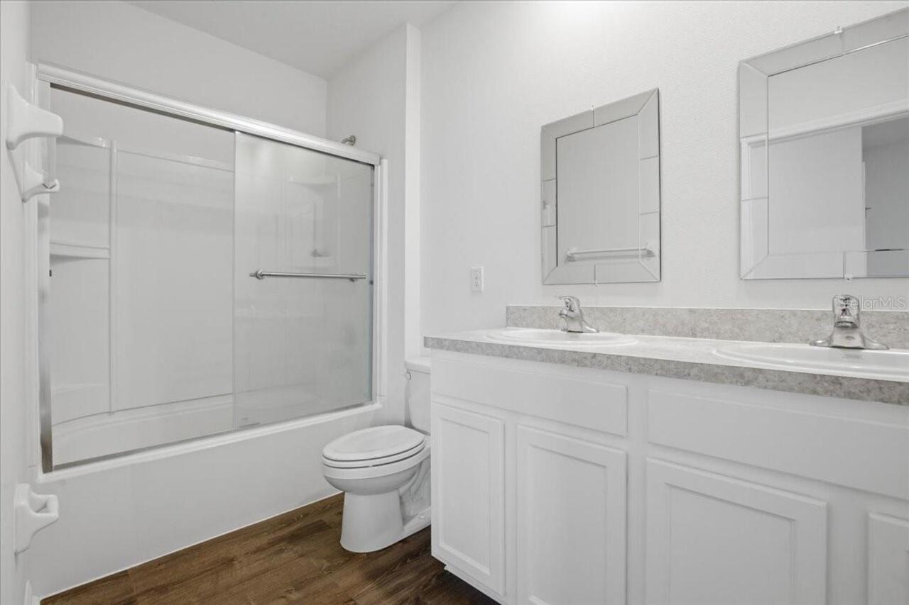 Listing Photo 42