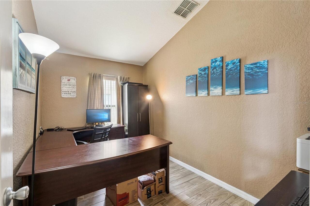 Listing Photo 17