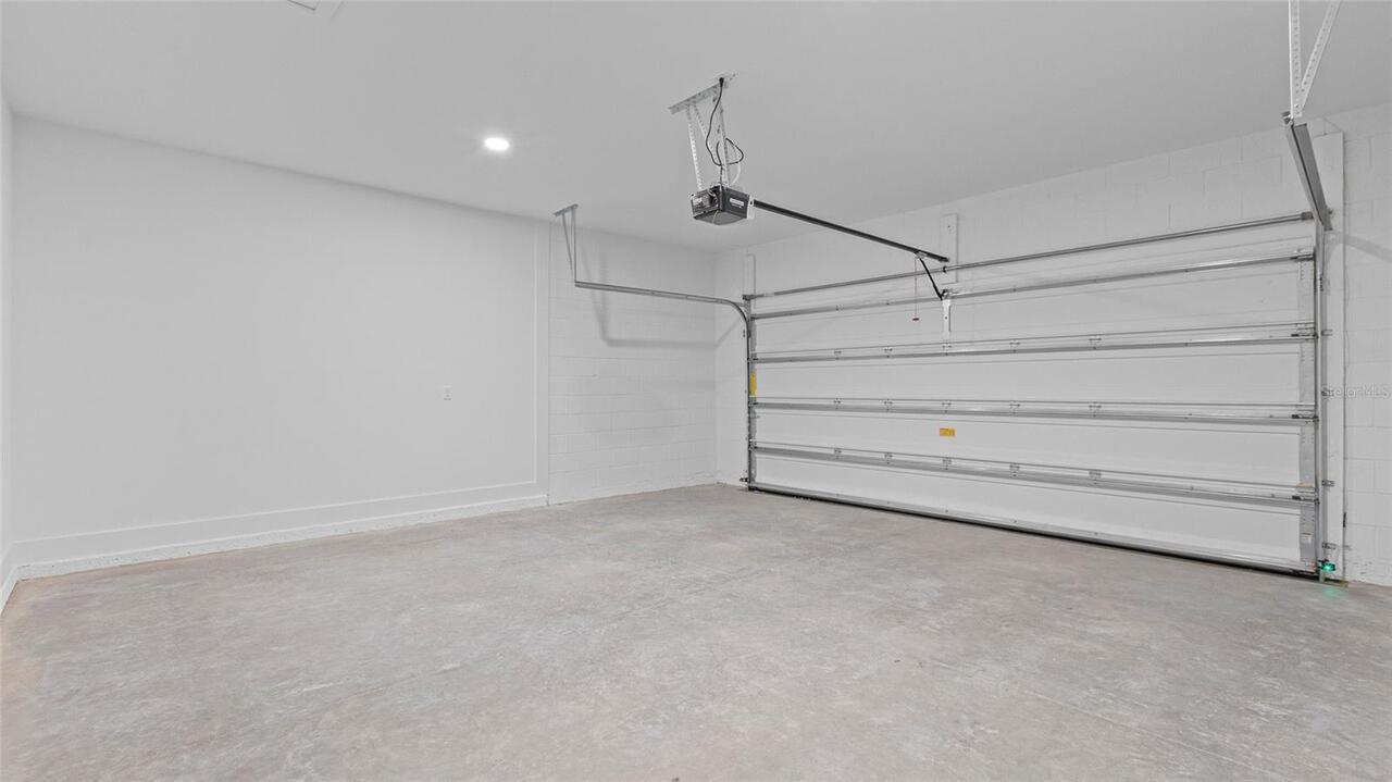 Listing Photo 35