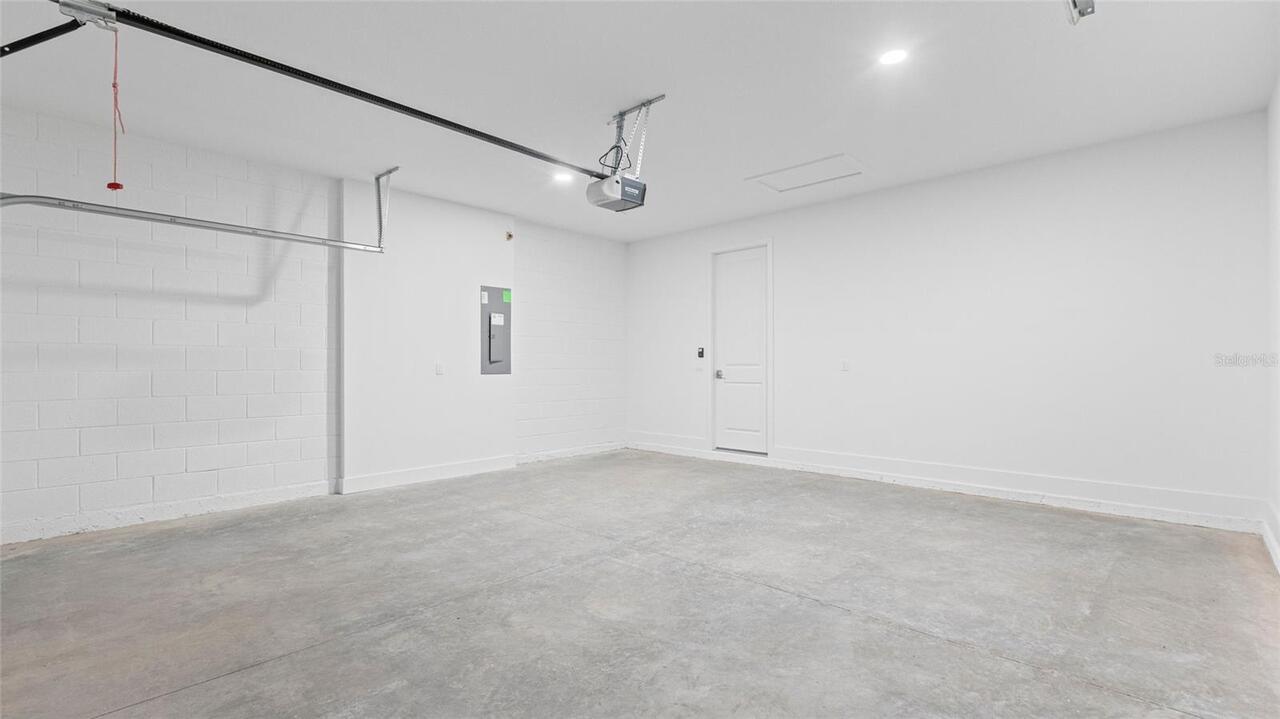 Listing Photo 36