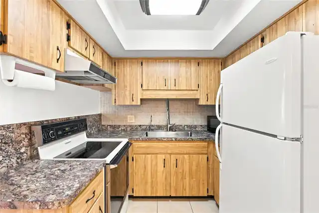 Listing Photo 15