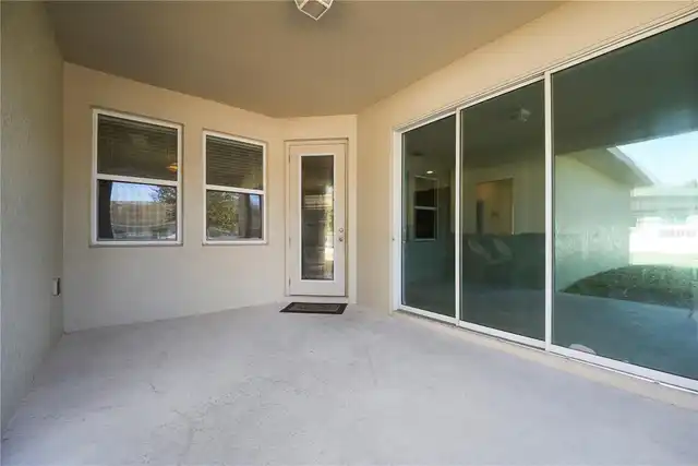 Listing Photo 17