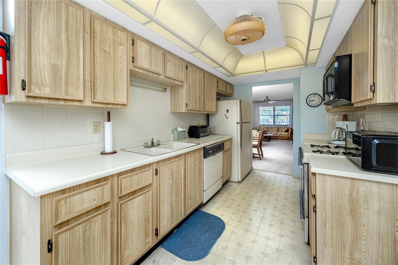 Listing Photo 15