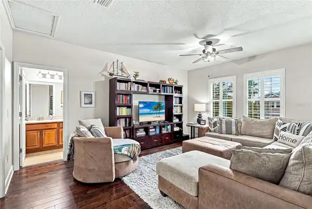 Listing Photo 13