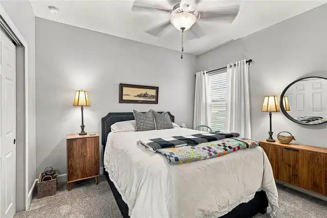 Listing Photo 17
