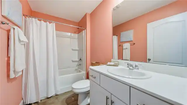 Listing Photo 41