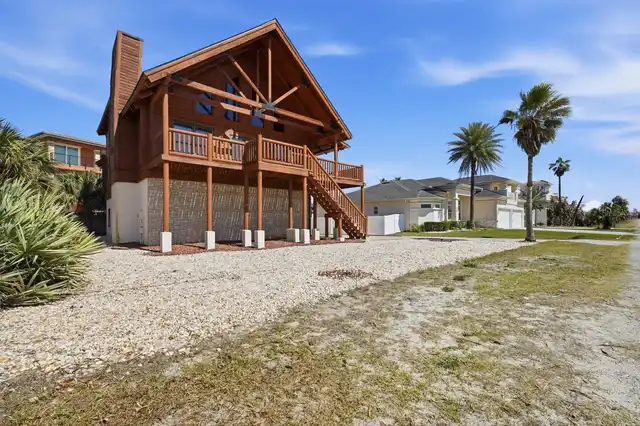 Listing Photo 10