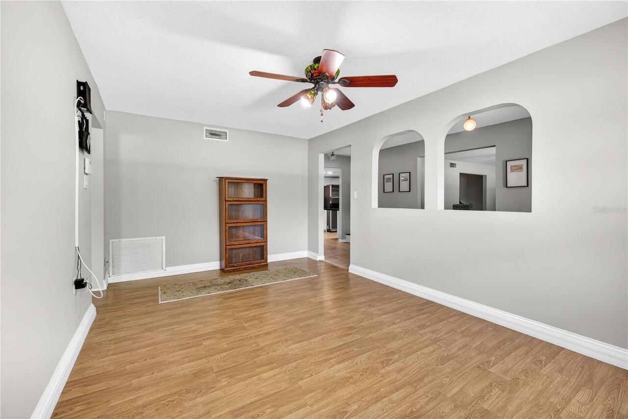 Listing Photo 13