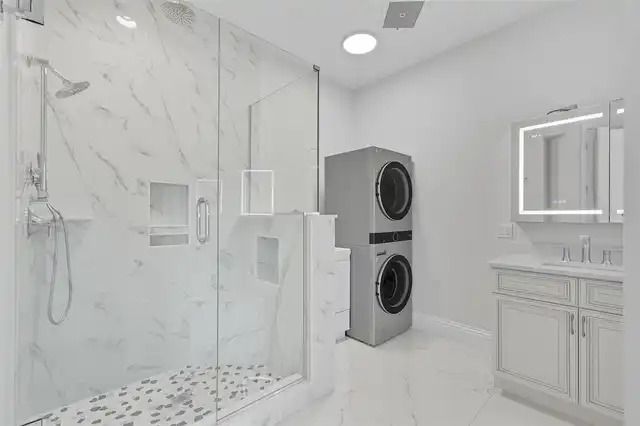 Listing Photo 43