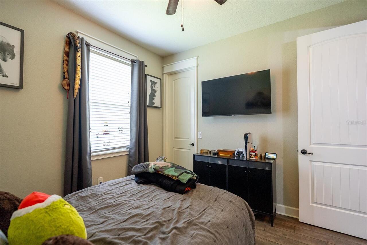 Listing Photo 37