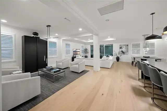 Listing Photo 18