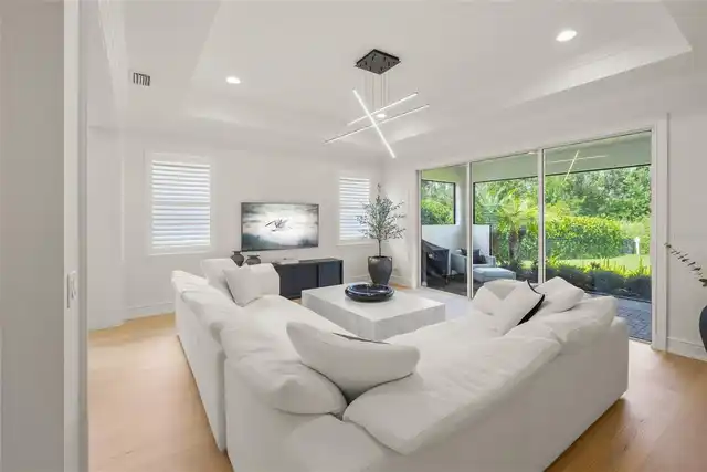 Listing Photo 25