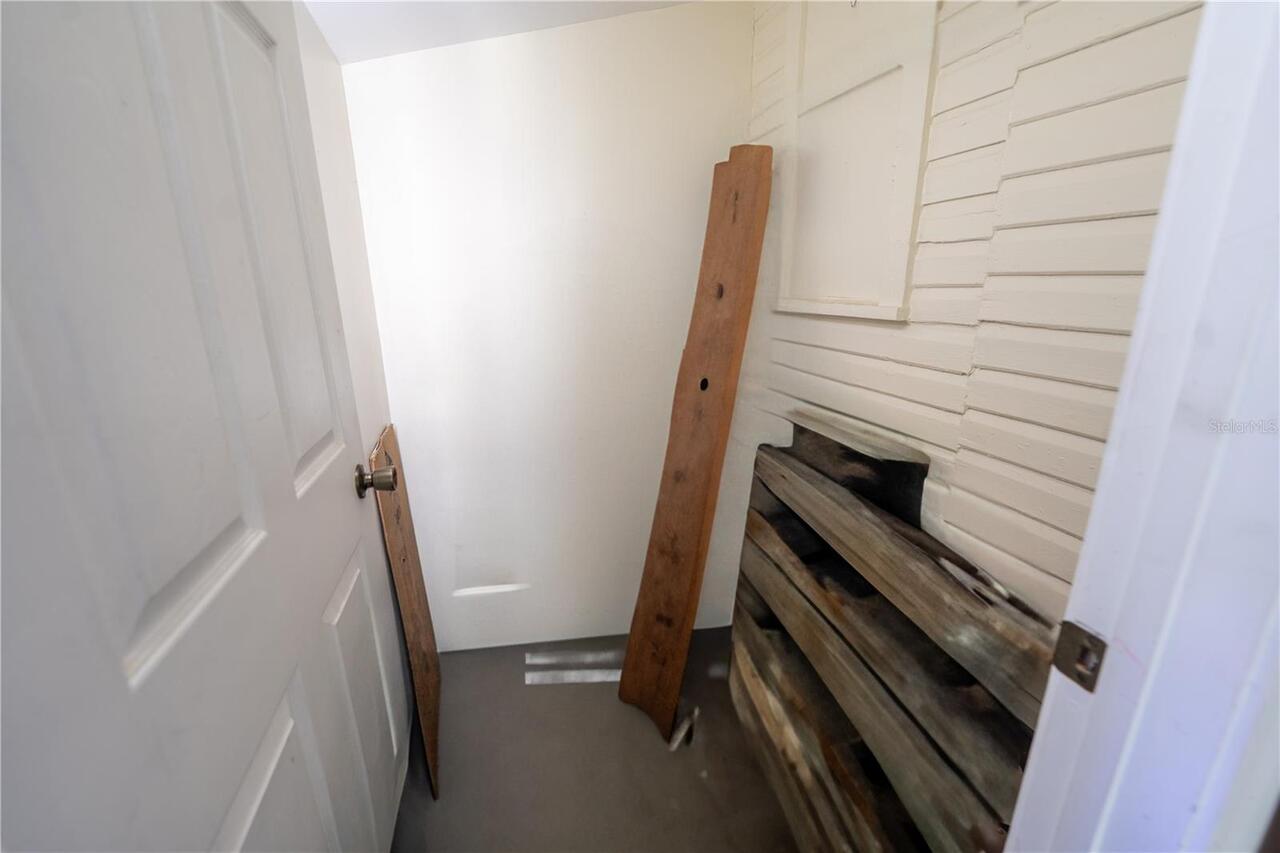 Listing Photo 17