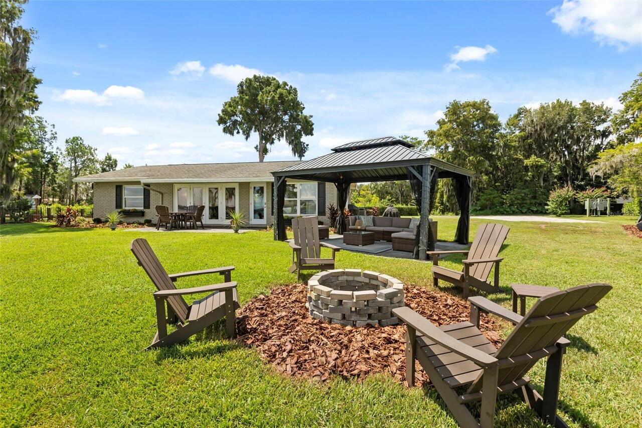 Listing Photo 14