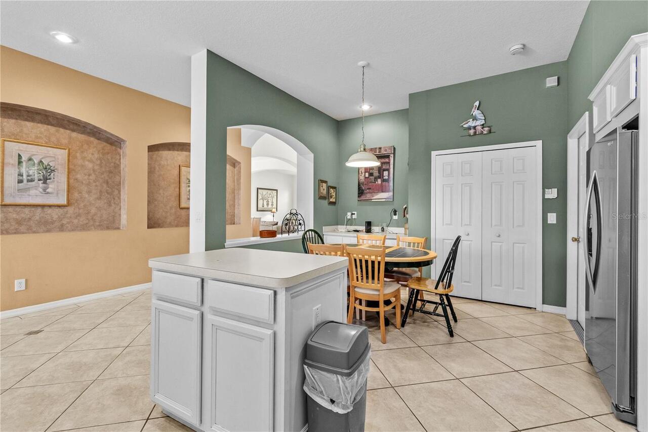 Listing Photo 10