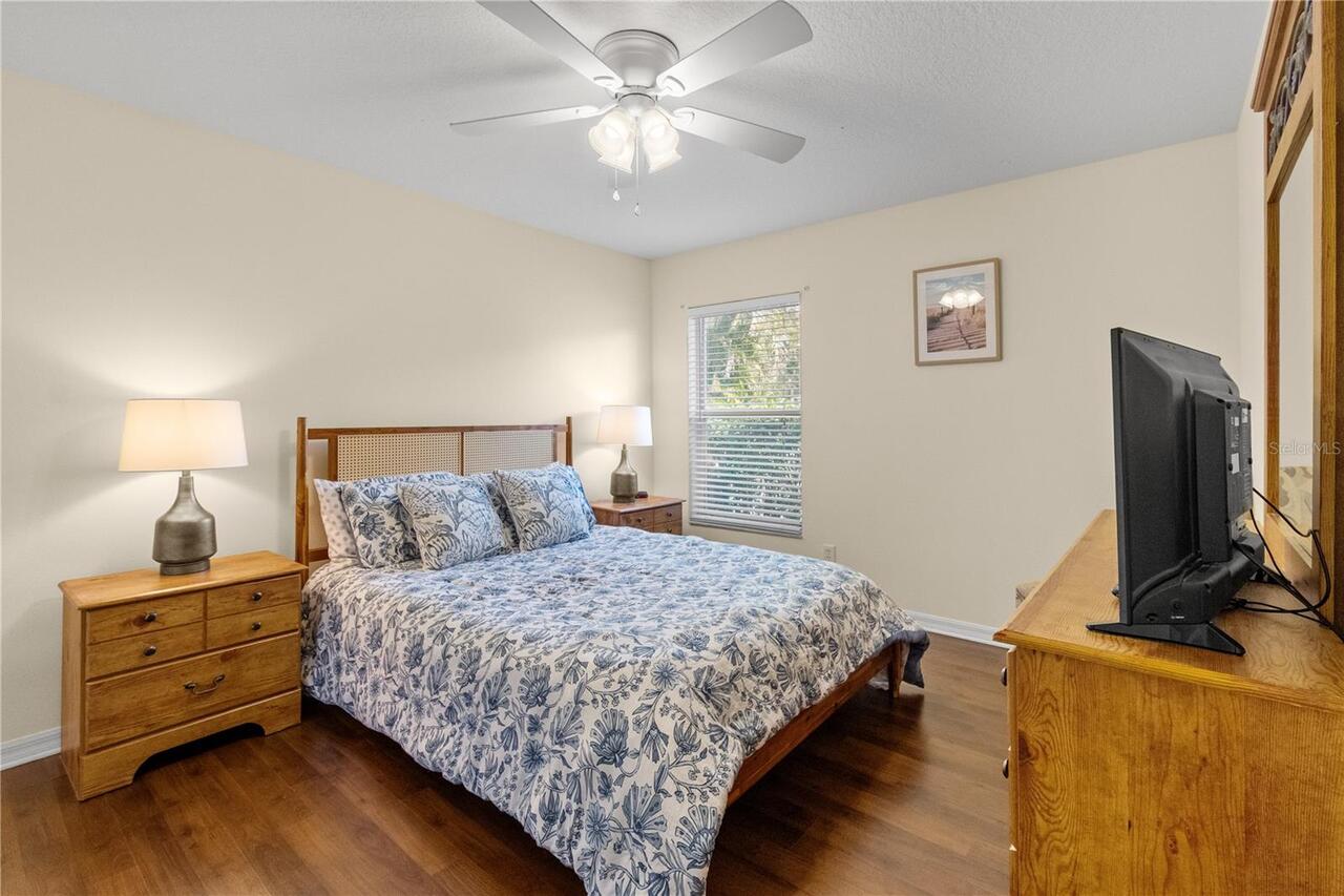 Listing Photo 23