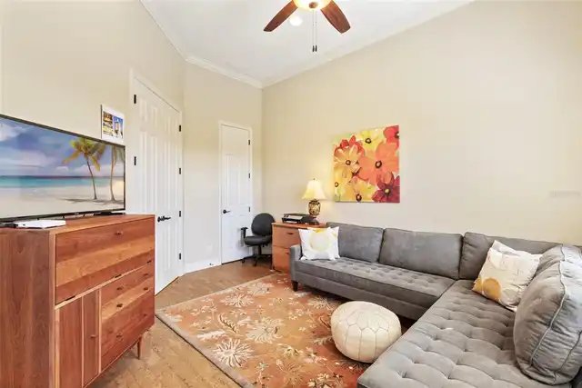Listing Photo 28