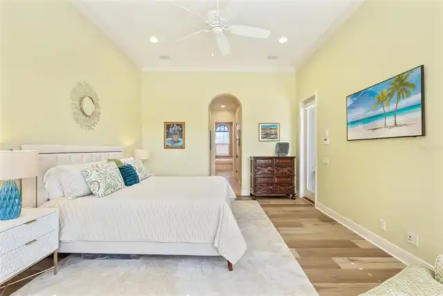 Listing Photo 43