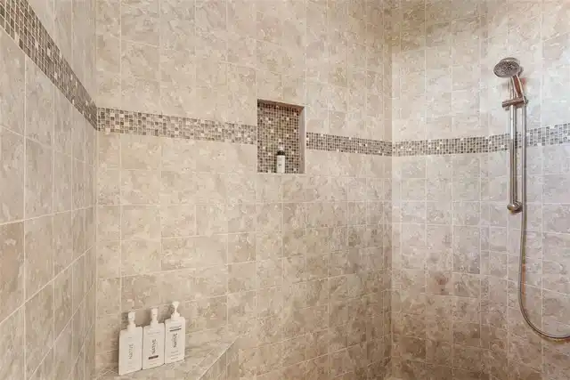 Listing Photo 47