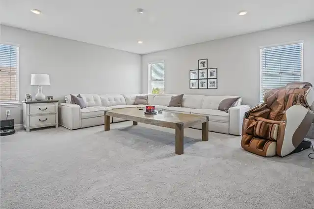 Listing Photo 19