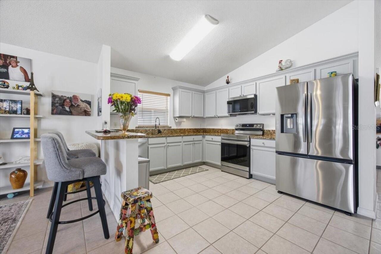 Listing Photo 16