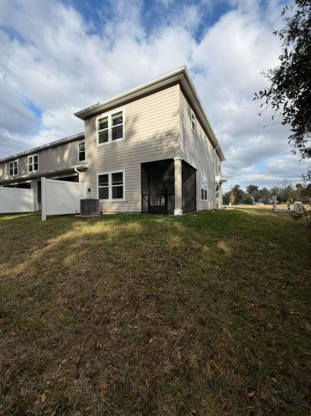 Listing Photo 7